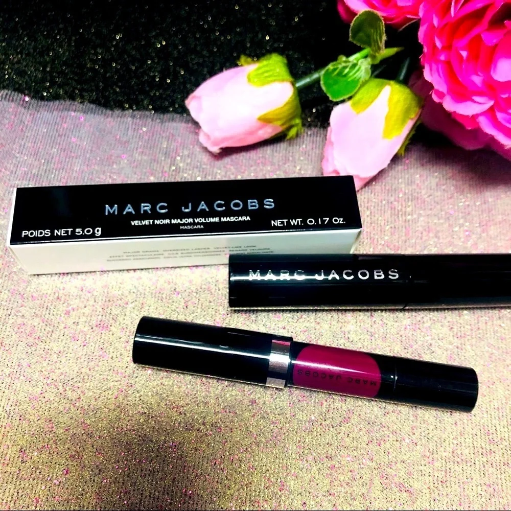 💋Marc Jacobs Liquid Lip Crayon Lipstick + Mascara